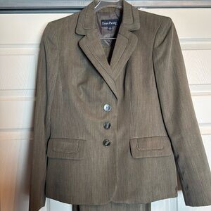Evan Picone Suit